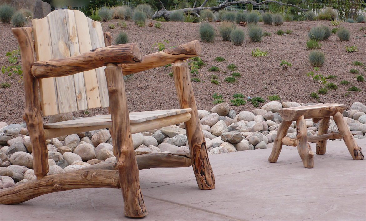 Medicine Wolf Log Furniture